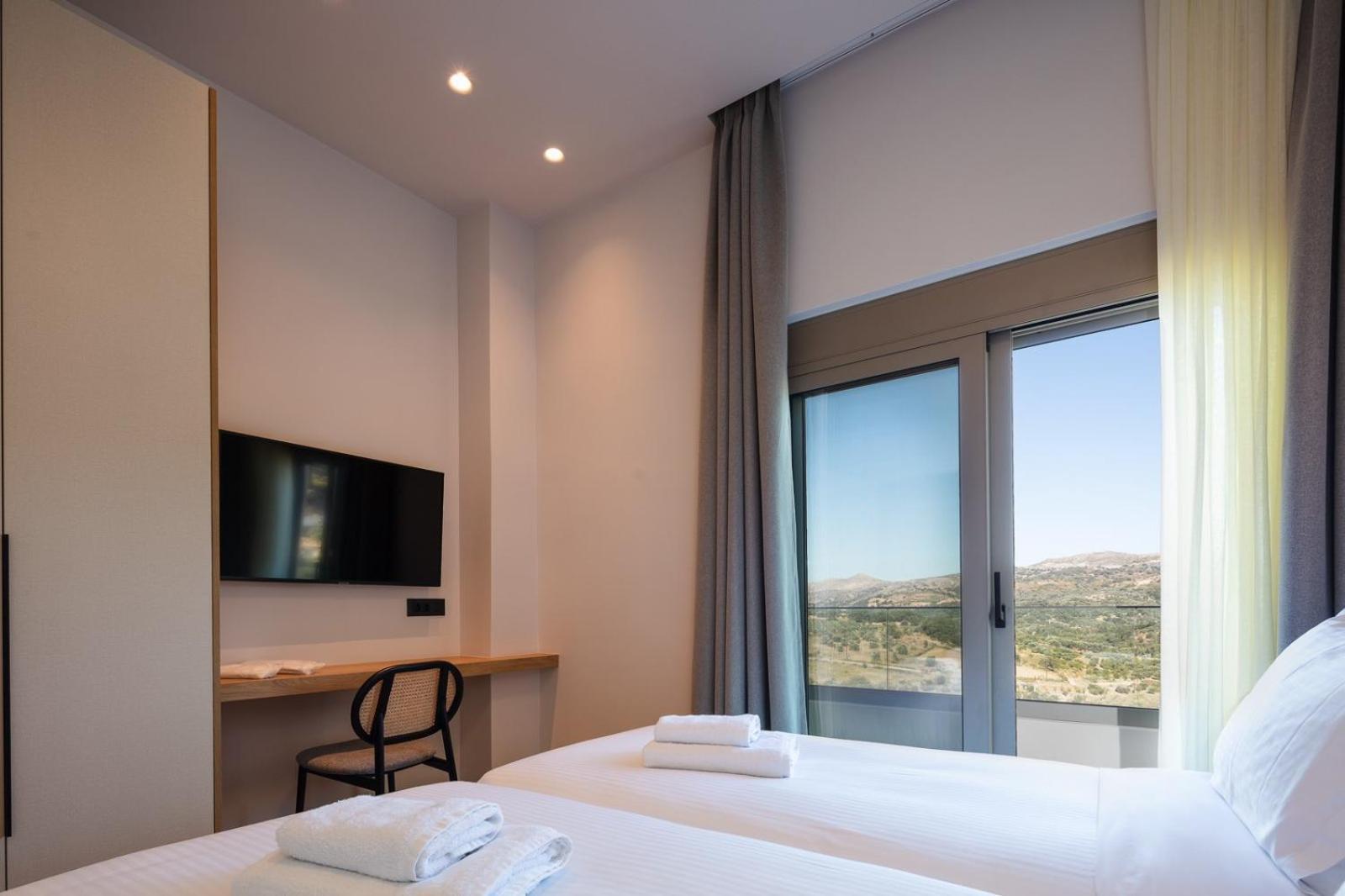 Panorama Luxury Suites Spilion Exterior photo
